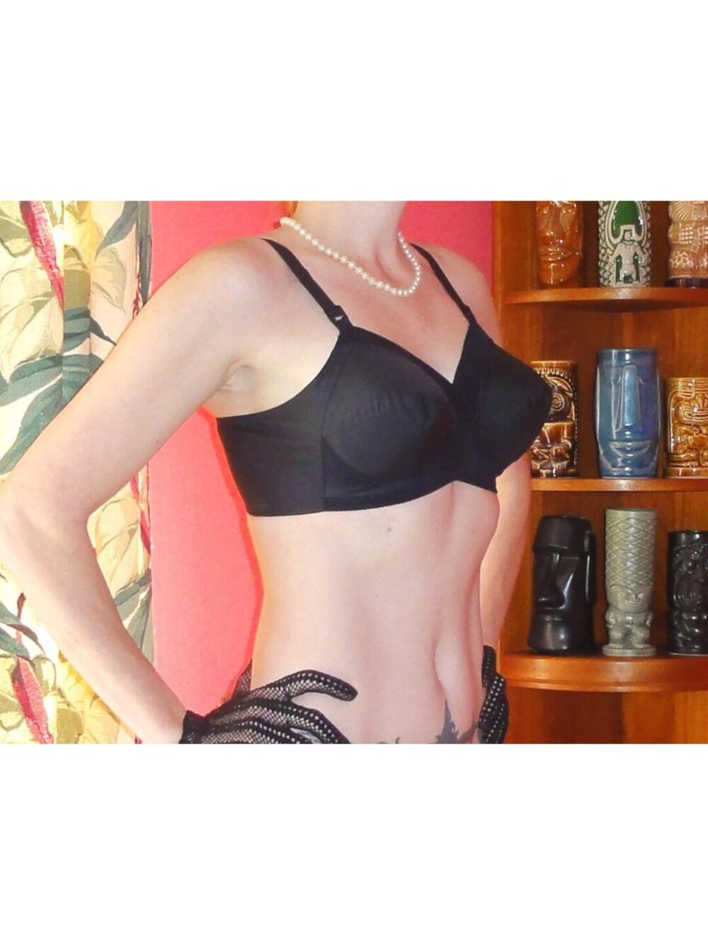 Vintage Black Exquisite Form Bullet Bra 34 D pinup retro pointy bra rockabilly